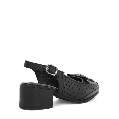 Kadın Siyah Bilekten Bantlı Deri Klasik Ayakkabı