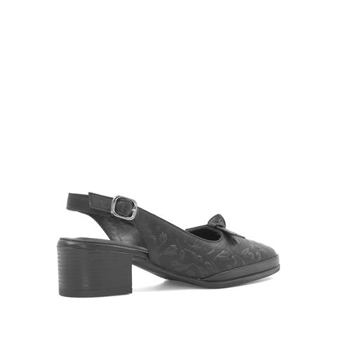 Kadın Siyah Bilekten Bantlı Deri Klasik Ayakkabı