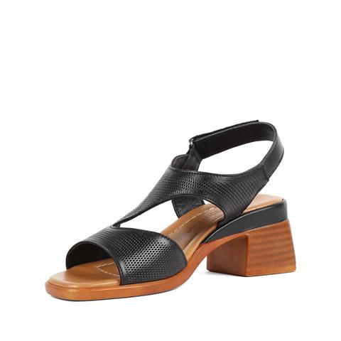 Kadın Siyah Bilekten Bantlı Deri Sandalet