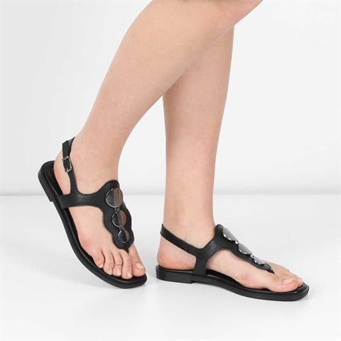 Kadın Siyah Bilekten Bantlı Parmak Arası Deri Sandalet