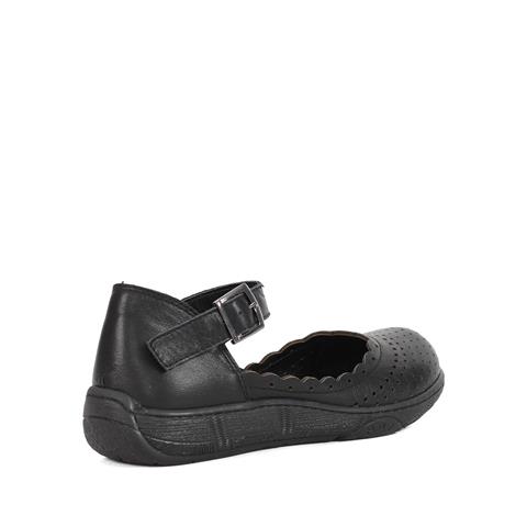 Kadın Siyah Bilekten Bantlı Tokalı Deri Ayakkabı