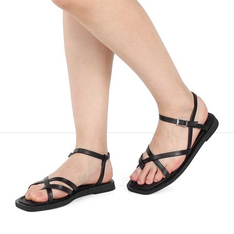 Kadın Siyah Çapraz İnce Bantlı Deri Sandalet