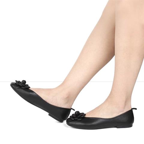 Kadın Siyah Çiçek Detaylı Deri Babet