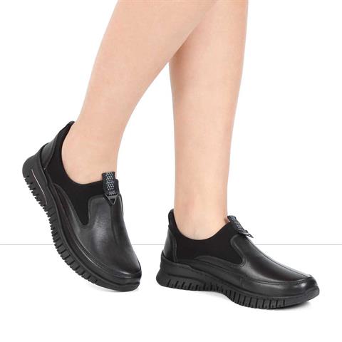 Kadın Siyah Deri Ayakkabı