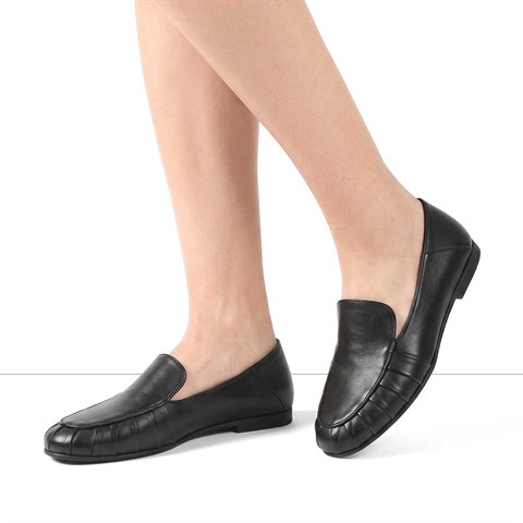 Kadın Siyah Deri Loafer