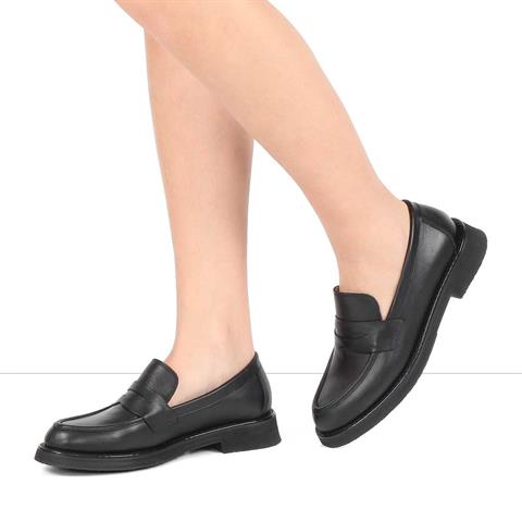 Kadın Siyah Deri Loafer