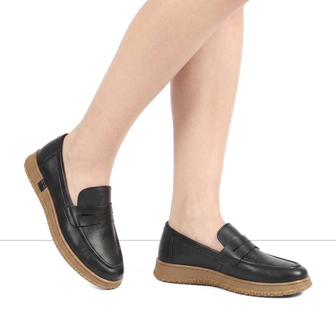 Kadın Siyah Deri Loafer