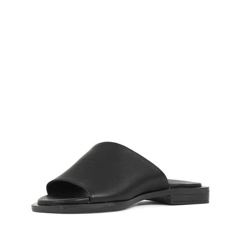 Kadın Siyah Deri Terlik