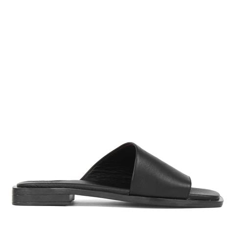 Kadın Siyah Deri Terlik