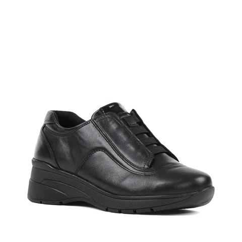 Kadın Siyah Dolgu Topuklu Deri Ayakkabı