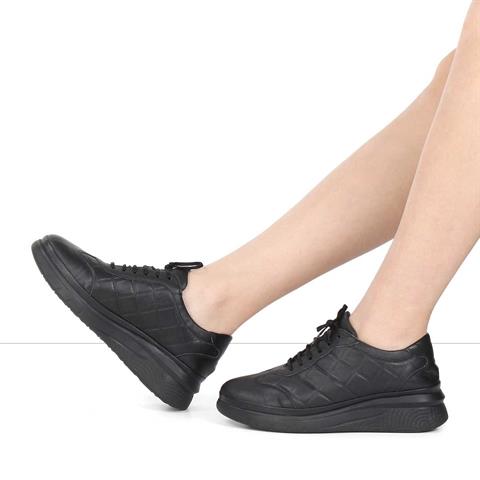 Kadın Siyah Dolgu Topuklu Deri Ayakkabı