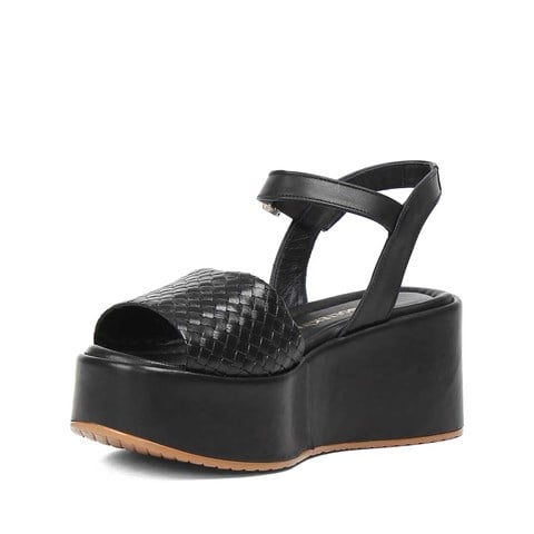 Kadın Siyah Dolgu Topuklu Deri Sandalet