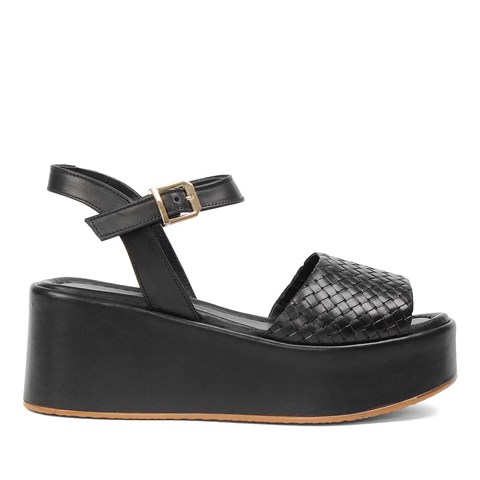 Kadın Siyah Dolgu Topuklu Deri Sandalet