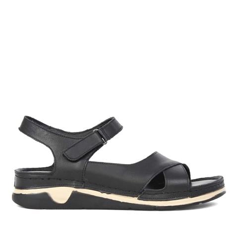 Kadın Siyah Dolgu Topuklu Deri Sandalet