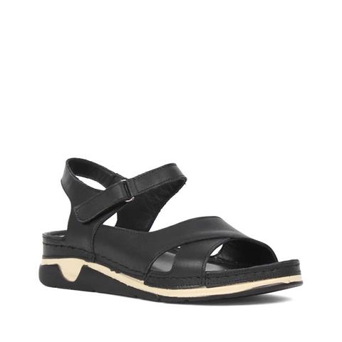 Kadın Siyah Dolgu Topuklu Deri Sandalet