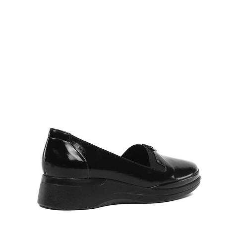 Kadın Siyah Dolgu Topuklu Rugan Deri Ayakkabı