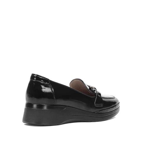 Kadın Siyah Dolgu Topuklu Rugan Deri Ayakkabı