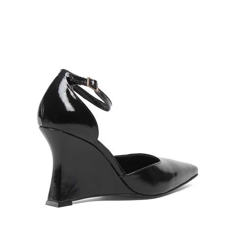 Kadın Siyah Dolgu Topuklu Rugan Deri Klasik Ayakkabı