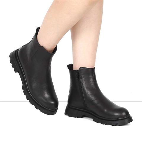 Kadın Siyah Fermuarlı Deri Bot