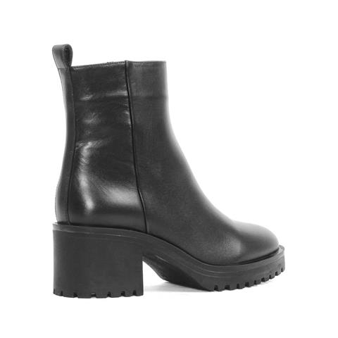 Kadın Siyah Fermuarlı Deri Bot