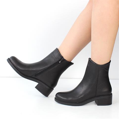 Kadın Siyah Fermuarlı Deri Bot