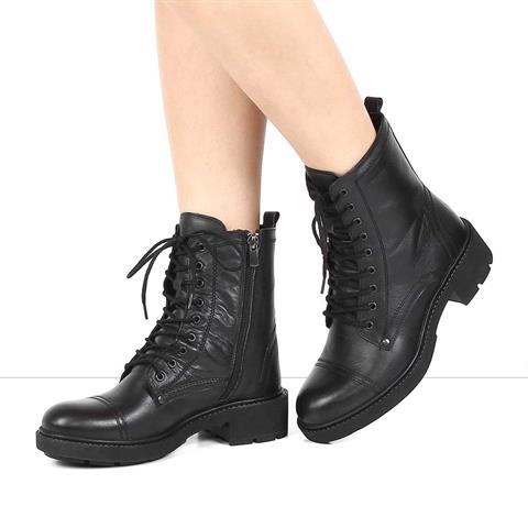 Kadın Siyah Fermuarlı Kalın Tabanlı Deri Postal Bot