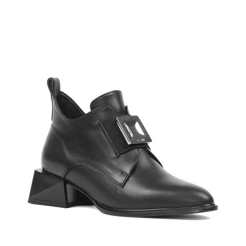 Kadın Siyah Fermuarlı Toka Detaylı Deri Bot