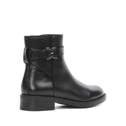 Kadın Siyah Fermuarlı Toka Detaylı Deri Bot