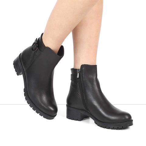 Kadın Siyah Fermuarlı Tokalı Deri Bot