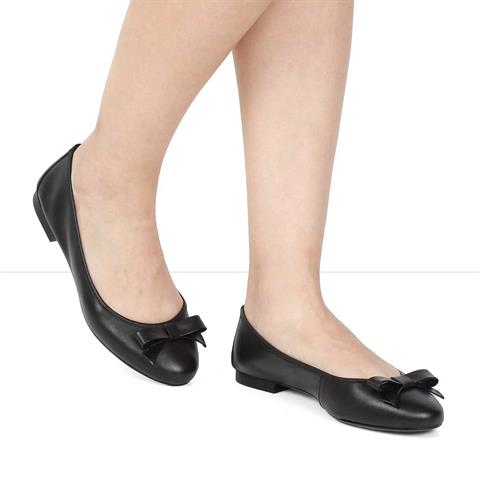 Kadın Siyah Fiyonklu Deri Babet