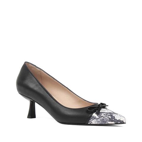 Kadın Siyah İnce Topuklu Deri Klasik Ayakkabı