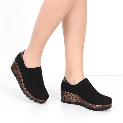 Kadın Siyah Kahverengi Leopar Desenli Streç Dolgu Topuklu Ayakkabı