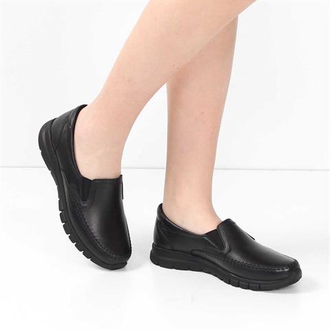 Kadın Siyah Kalın Tabanlı Deri Ayakkabı