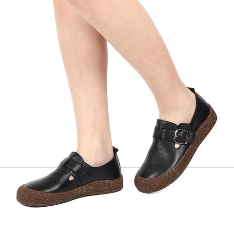 Kadın Siyah Kalın Tabanlı Deri Ayakkabı