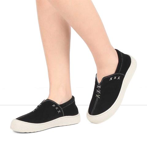 Kadın Siyah Kalın Tabanlı Süet Deri Ayakkabı