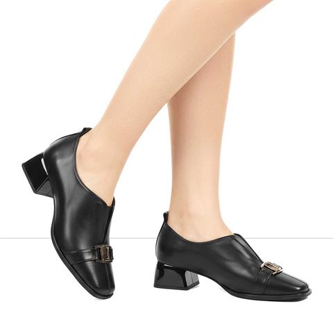 Kadın Siyah Kalın Topuklu Deri Ayakkabı