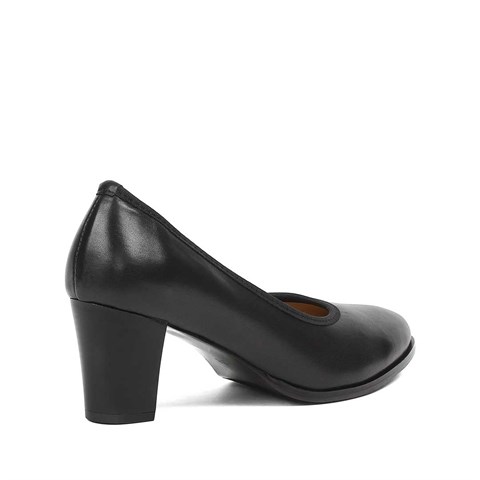 Kadın Siyah Kalın Topuklu Deri Ayakkabı