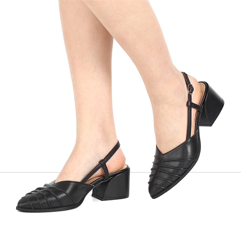 Kadın Siyah Kalın Topuklu Deri Ayakkabı