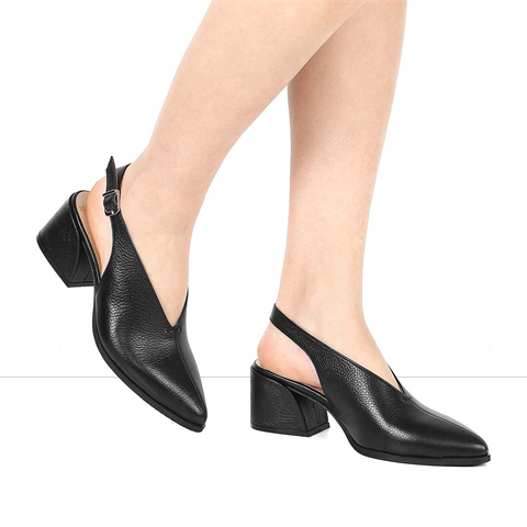 Kadın Siyah Kalın Topuklu Deri Ayakkabı