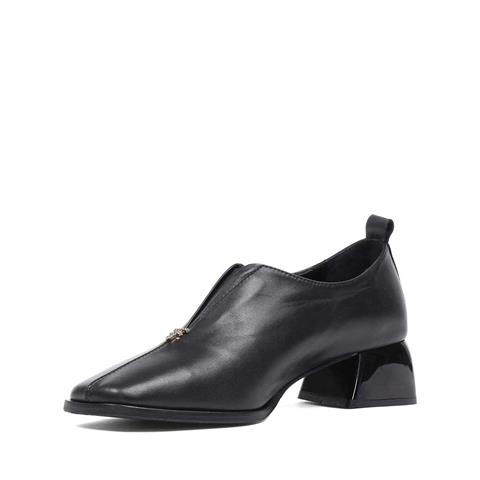 Kadın Siyah Kalın Topuklu Deri Klasik Ayakkabı