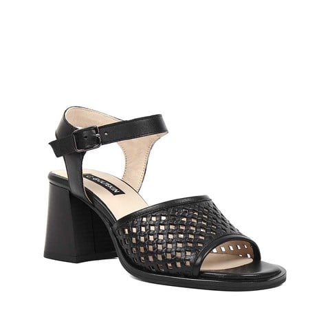 Kadın Siyah Kalın Topuklu Deri Sandalet