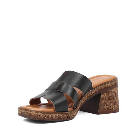 Kadın Siyah Kalın Topuklu Deri Terlik