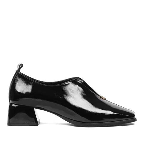 Kadın Siyah Kalın Topuklu Rugan Deri Klasik Ayakkabı