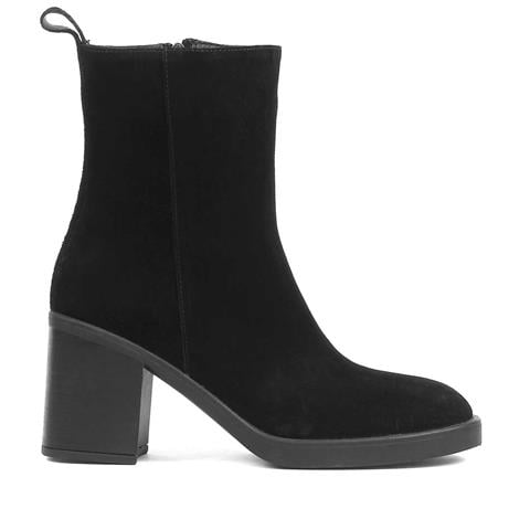 Kadın Siyah Kalın Topuklu Süet Deri Bot