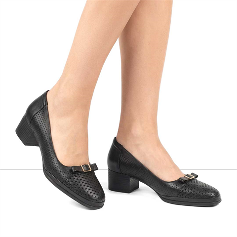 Kadın Siyah Kısa Kalın Topuklu Deri Ayakkabı