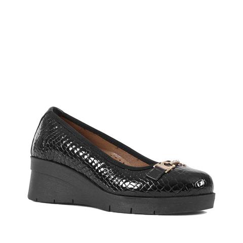 Kadın Siyah Kroko Dolgu Topuklu Rugan Deri Ayakkabı