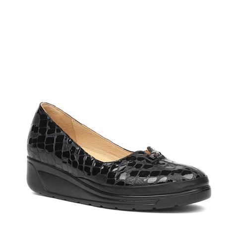 Kadın Siyah Kroko Dolgu Topuklu Rugan Deri Ayakkabı
