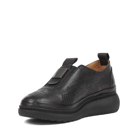 Kadın Siyah Lastikli Deri Ayakkabı