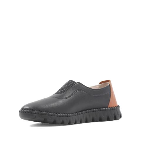 Kadın Siyah Lastikli Deri Ayakkabı