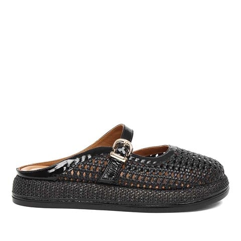 Kadın Siyah Önü Kapalı Deri Terlik